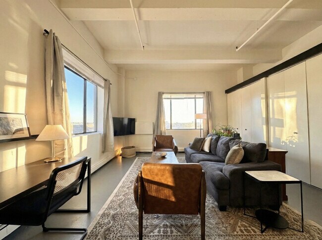 Photo - 823 N 2nd St Unit SI ID1404701P