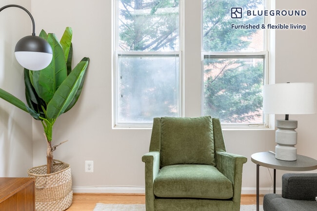 Photo - 1826 Vernon St NW Unit FL3-ID192