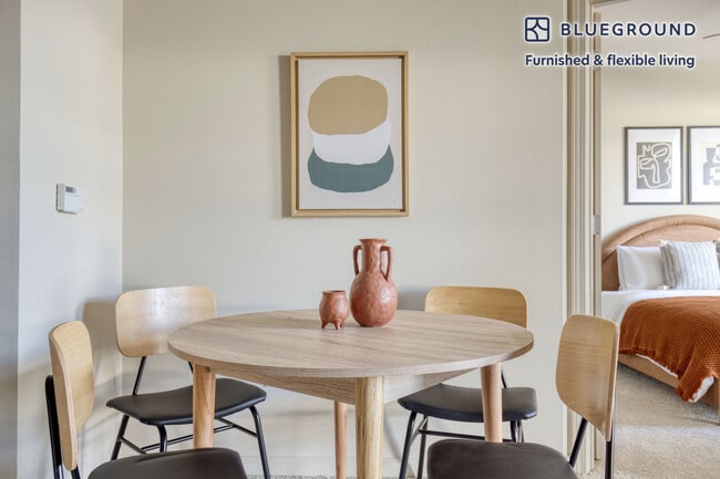 Photo - 305 10th Street South Unit FL3-ID581