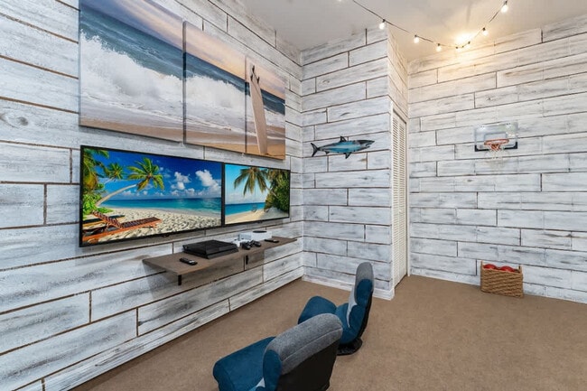 Photo - 910 Oxford Dr Unit ID1259815P