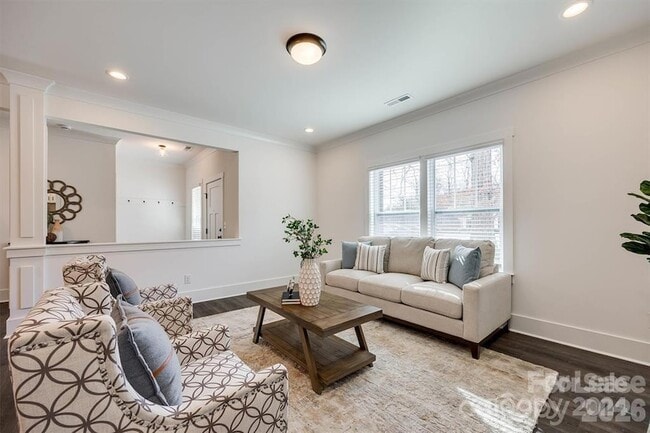 Photo - 1241 Eastway Dr