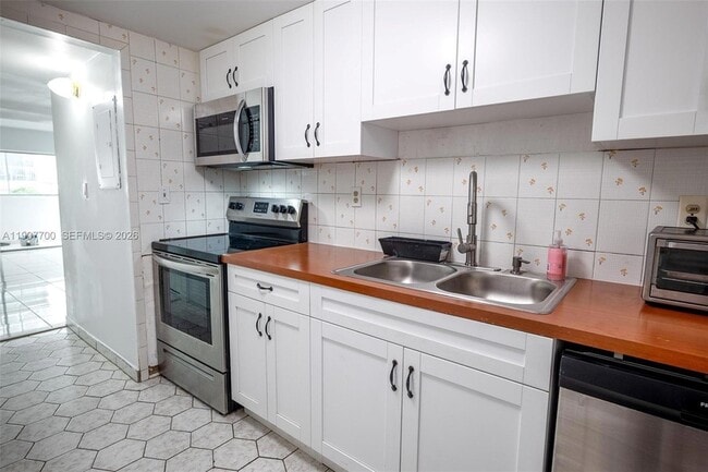 Photo - 750 NW 43rd Ave Unit 308