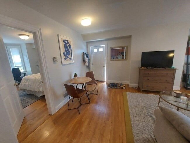 Photo - 22 Thomas Park Unit 1