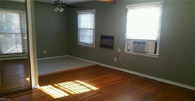 Photo - 7108 Chryslon Ln