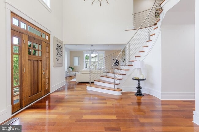Photo - 9715 Singleton Dr