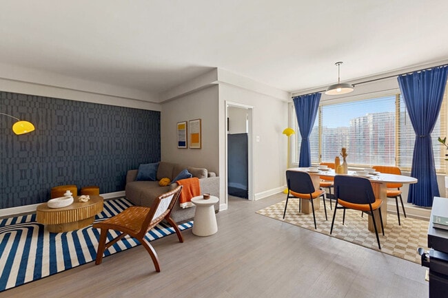 Building Photo - 1500 Arlington Blvd Unit ID1310686P