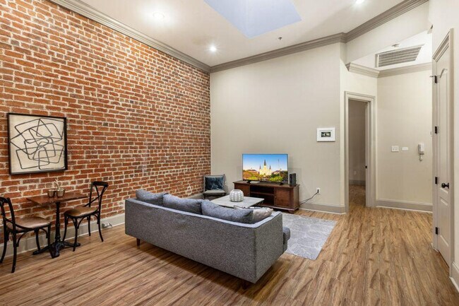 Photo - 828 Gravier St Unit SI ID1266985P