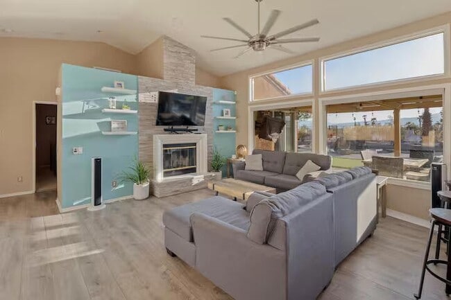 Photo - 9693 El Rio Ln