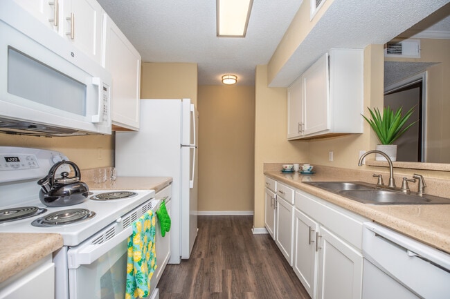 Galley Kitchen - Eagles Landing Tallahassee