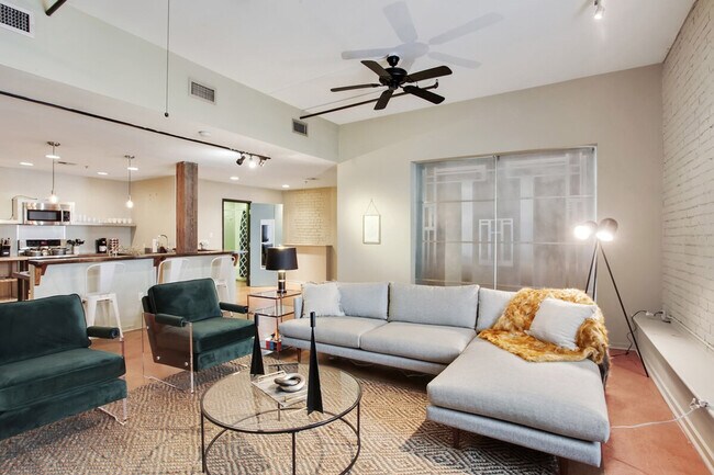 Photo - 1041 Constance St Unit SI ID1265378P