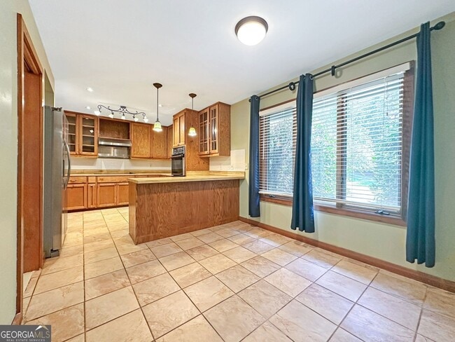 Photo - 10200 Rivertown Rd