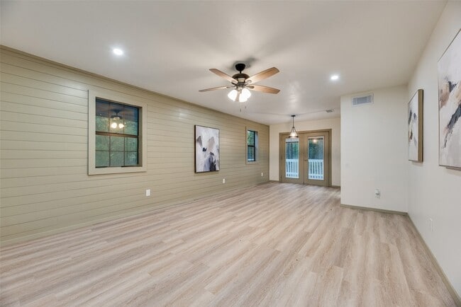 Photo - 7680 Private Rd 2576