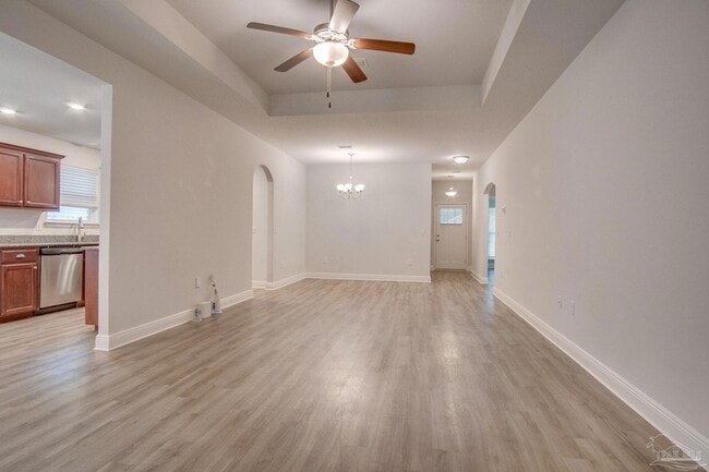 Photo - 8810 Derby Ln
