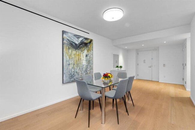 Photo - 685 1st Ave Unit ID1359232P