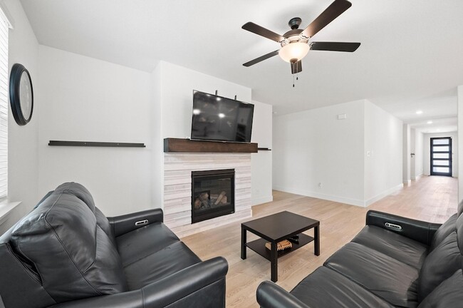 Photo - 2848 Acadia Dr