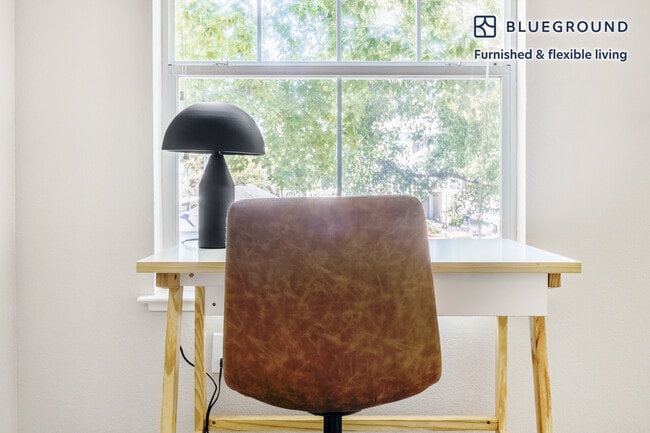 Photo - 1850 Nantucket Cir Unit FL2-ID578