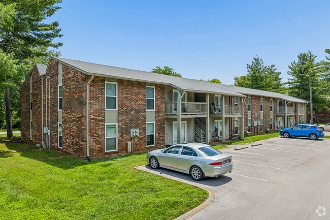 Building Photo - Kingwood