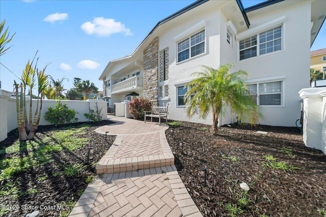 Building Photo - 154 Crescent Beach Dr