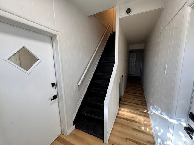 Photo - 1332 Goettmann St Unit 3