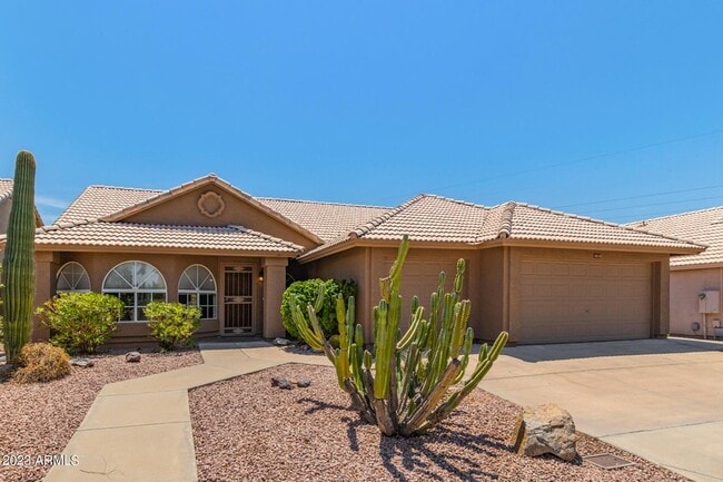 Photo - 4325 E Montgomery Rd