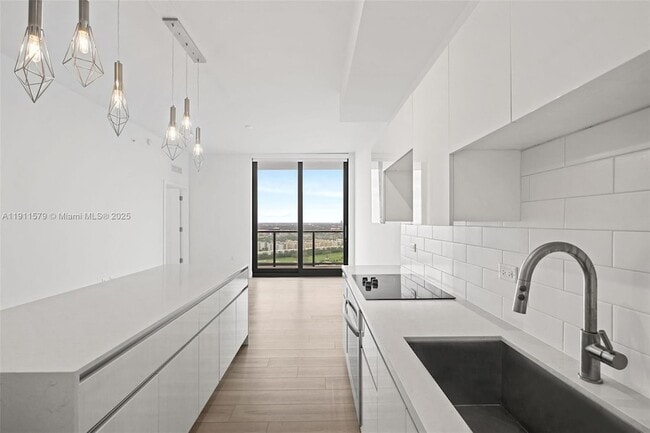 Photo - 101 Diplomat Pkwy Unit 2605