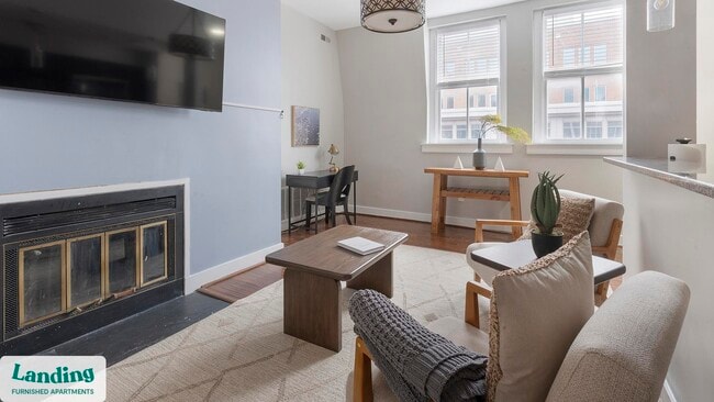 Building Photo - 617 W Lexington St Unit C5.1412436