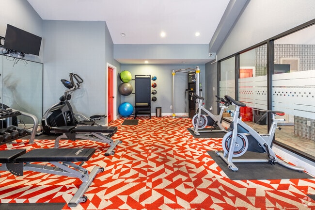 Fitness Center - Grammercy