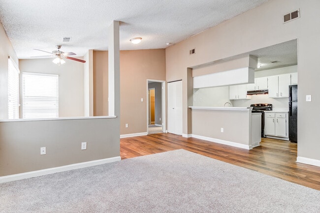 Photo - Summit Station