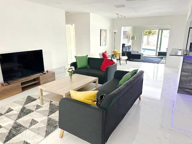 Photo - 8721 NW 19th St Unit ID1059167P