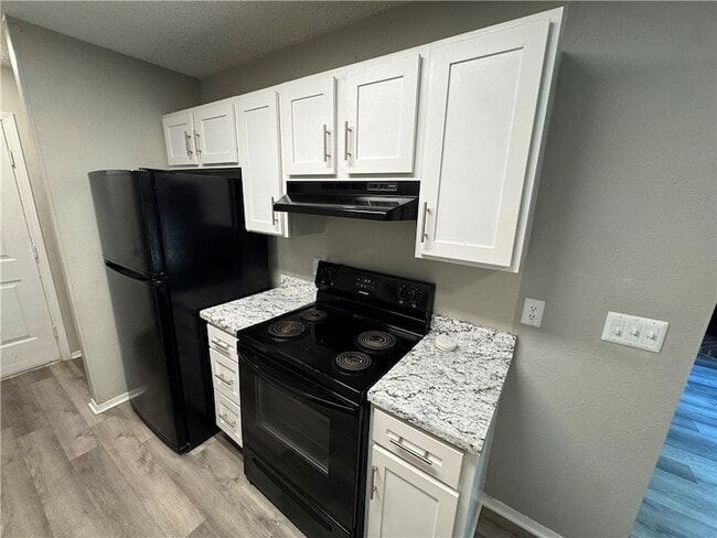 Photo - 1374 N Chickadee Ave