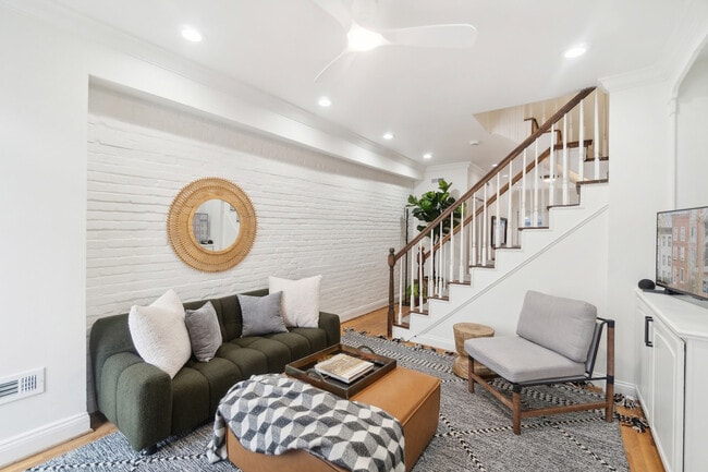 Photo - 1418 P St NW Unit SI ID1499790P