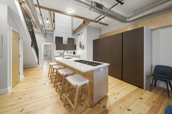 Photo - 122 W Elder St Unit ID1056110P