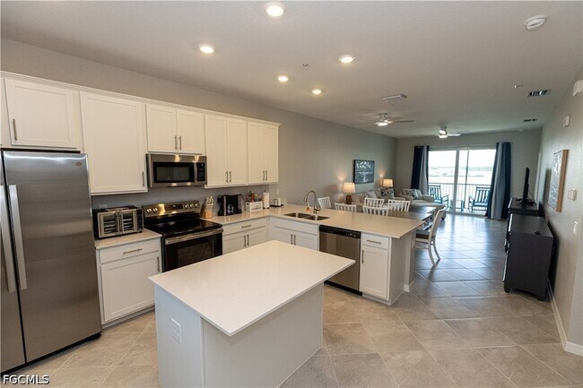 Photo - 15375 Grn Acrs Ave Unit 2243