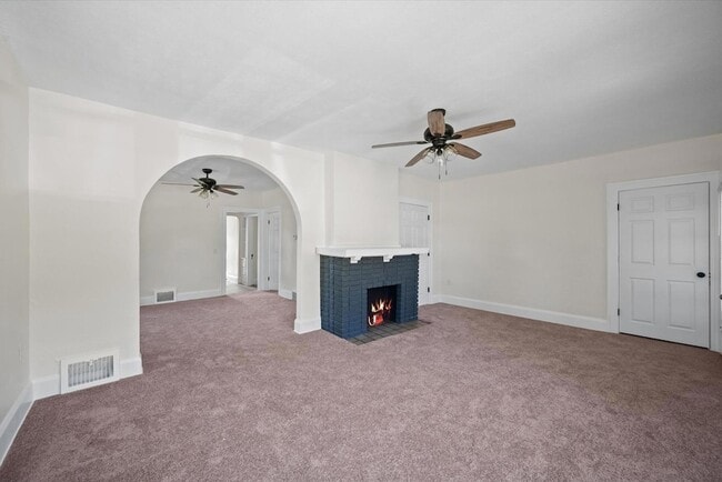 Photo - 316 Morrison Dr Unit Upper