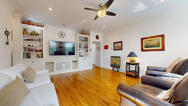 Photo - 63 N Shore Dr Unit SI ID1583703P