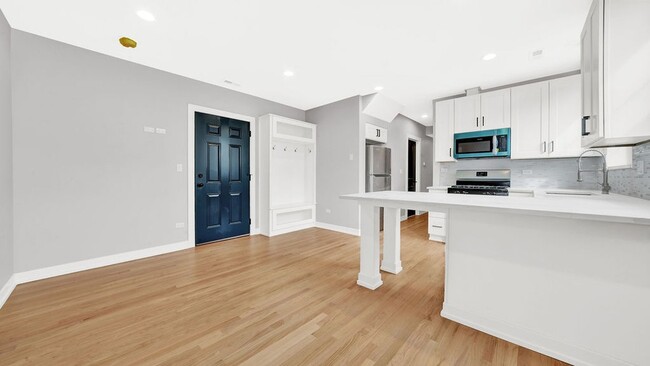 Photo - 2704 W 24th Pl Unit 2