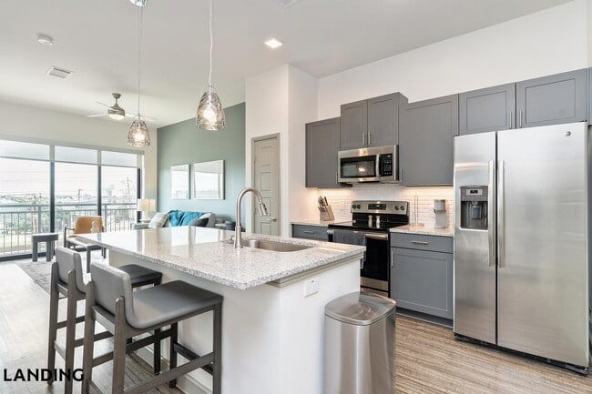 Photo - 19020 Potts Pk Ln Unit 7-211