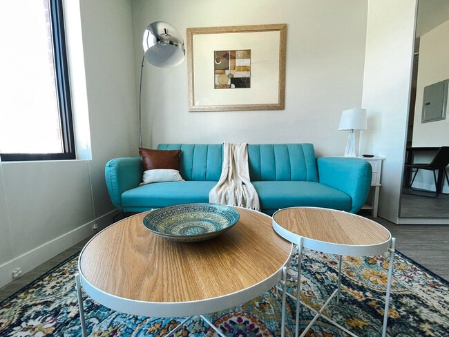 Photo - 2530 University Ave Unit ID1036851P