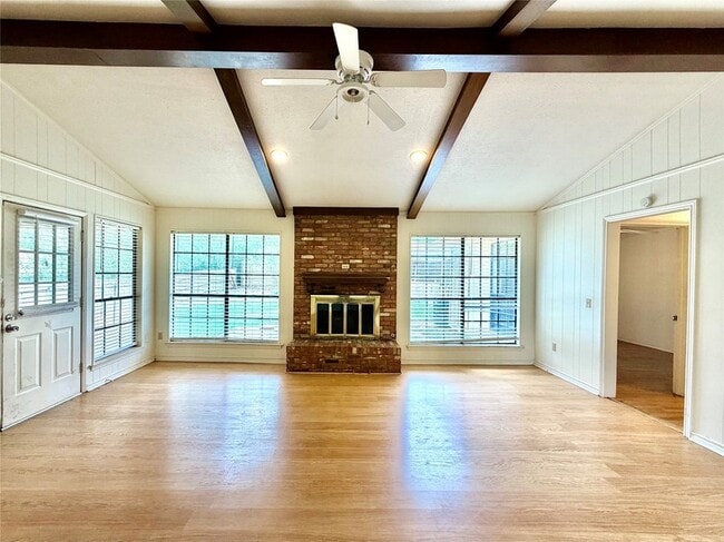 Photo - 1416 Sandy Creek Dr
