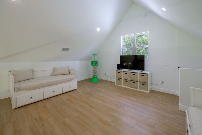 Photo - 1026 Lake June Rd Unit SI FL1-ID1608052P