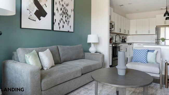 Photo - 1270 Hillcrest Dr Unit 4315