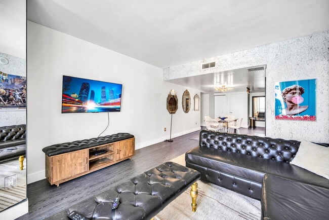 Photo - 485 Brickell Ave Unit SI FL19-ID1524688P