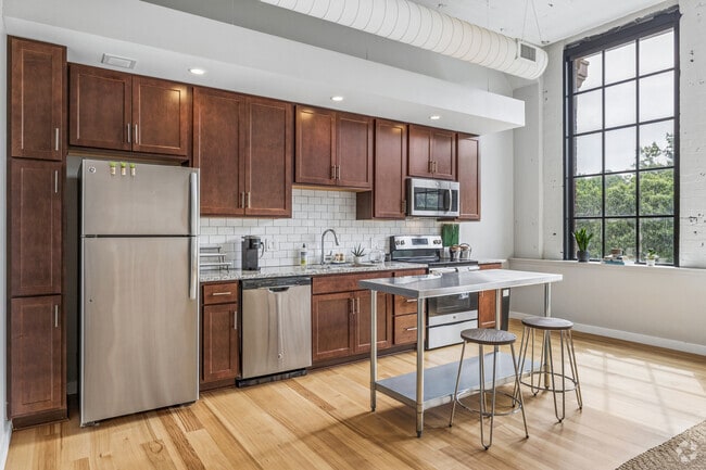 Interior Photo - The Baldwin