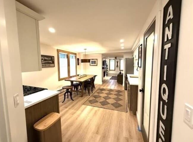 Photo - 2895 White Mountain Hwy Unit 2