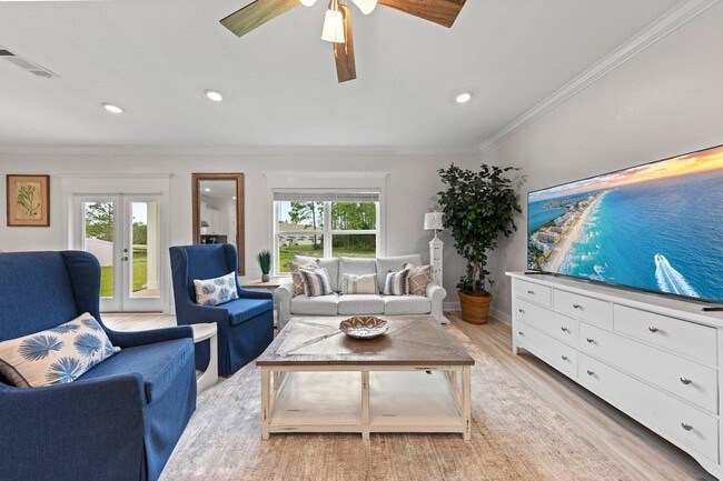 Photo - 206 Piper Cv Unit SI ID1447122P