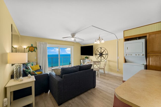 Photo - 8743 Thomas Dr Unit SI FL11-ID1354962P