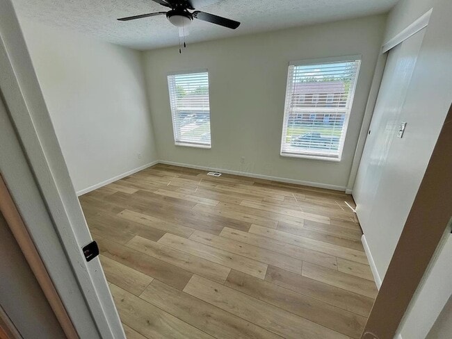 Photo - 4895 Drayton Rd Unit 4897