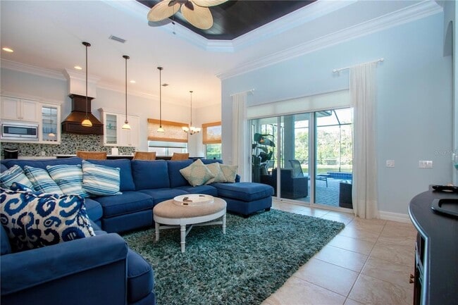 Photo - 4940 Tobermory Way