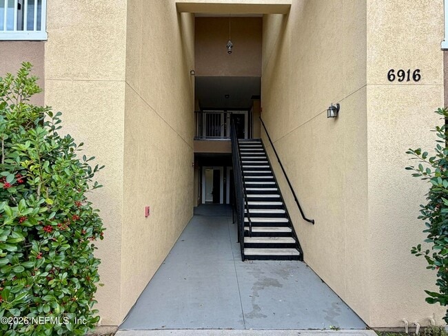 Photo - 6916 Ortega Woods Dr Unit 96