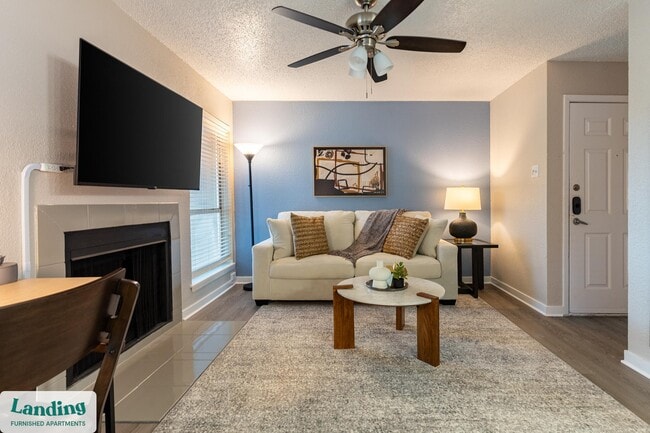 Photo - 711 Brentford Pl Unit 116.1411259